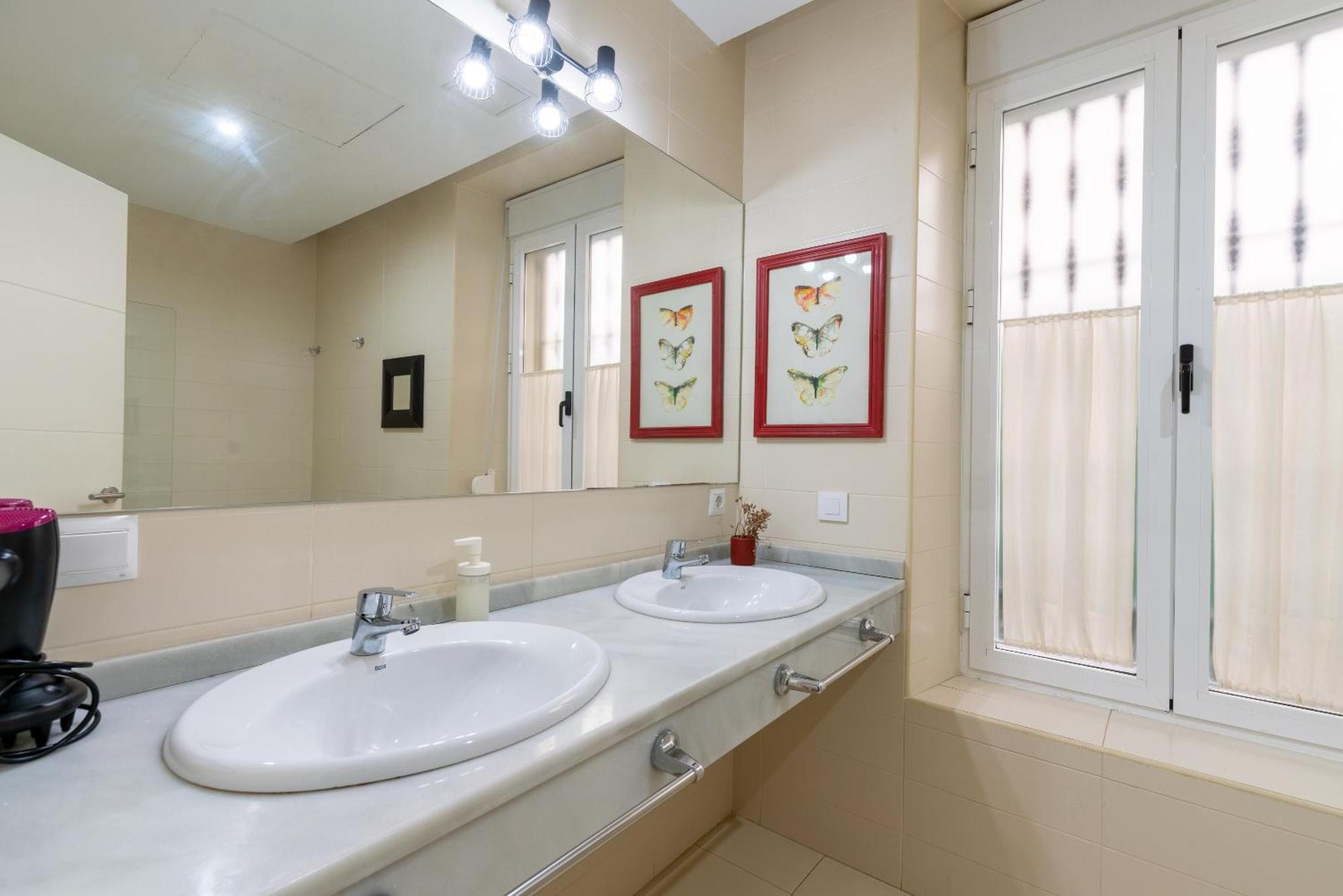 Veoapartment Alhondiga Bajo เซบีญา ภายนอก รูปภาพ